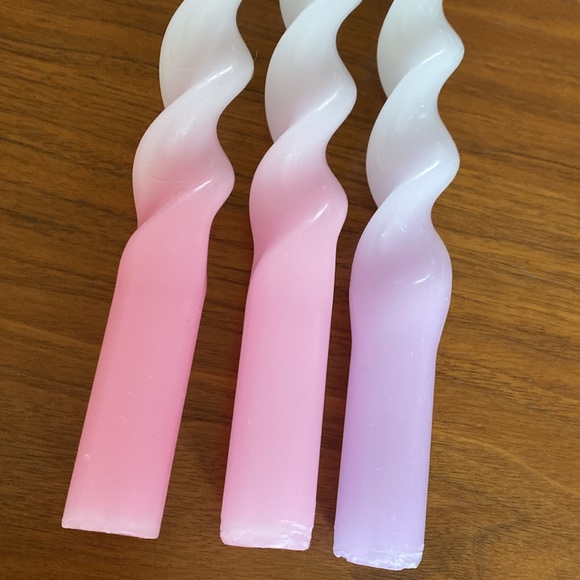 Soy Ombré Twist Candlesticks Set of 3 - Picture 2 of 4